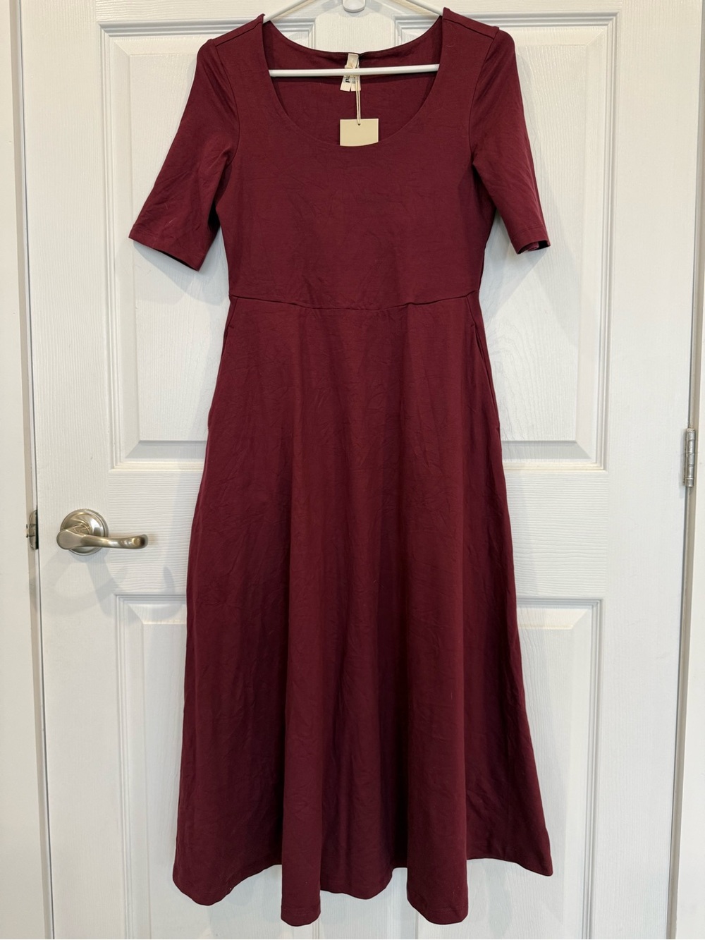 Pact Windsor Midi Dress in wine pockets fit and flare scoop neck NWT